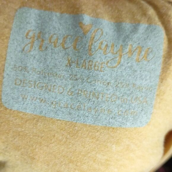 Grace Layne "Stay Golden" Tee - Picture 5 of 6